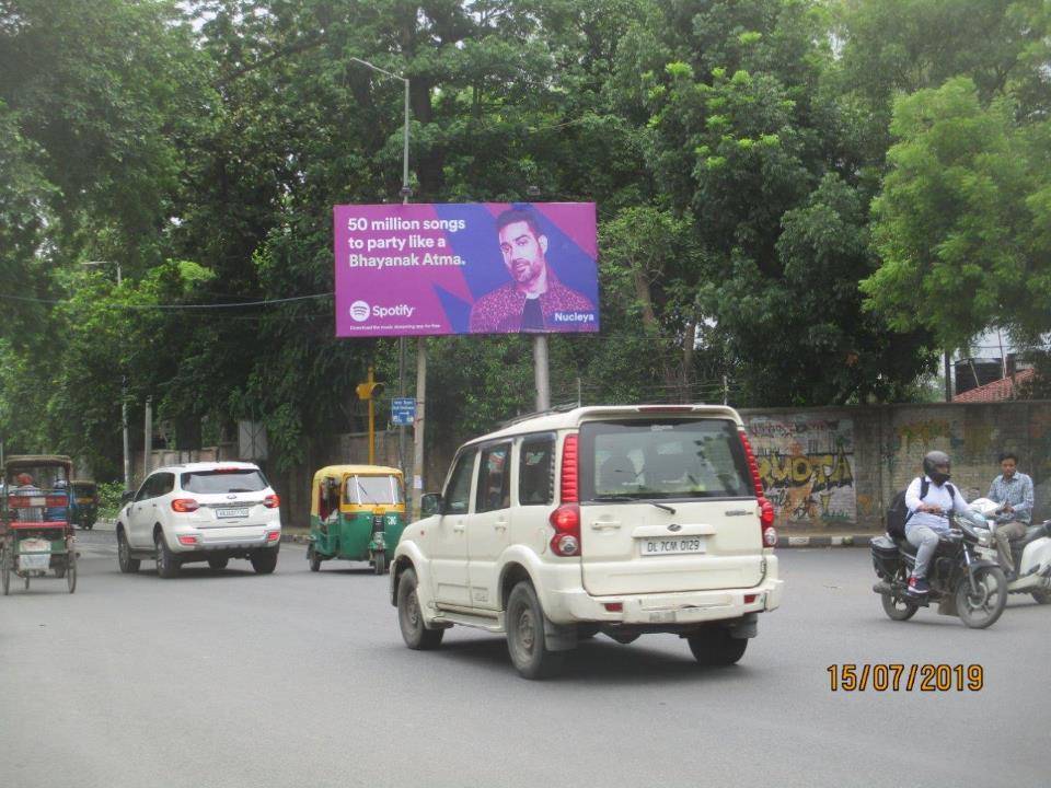 Unipole Correspondence Crossing - 1 North Delhi Delhi (NCR) Unipole Correspondence Crossing - 1 North Delhi Delhi (NCR)