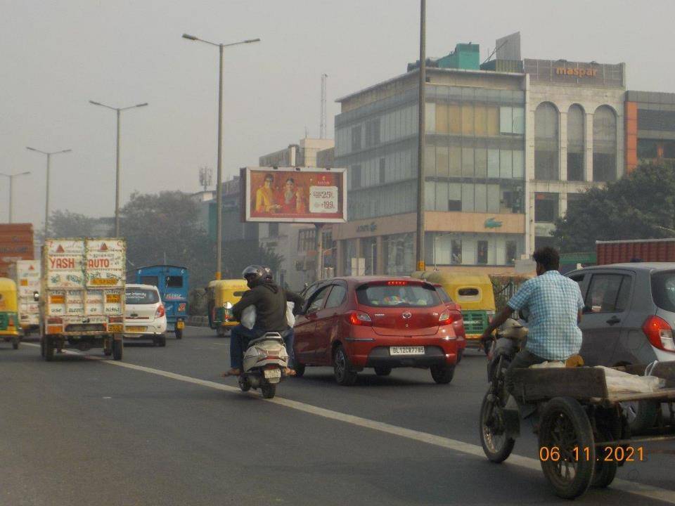 Outdoor Advertising - Unipole, South Extn Ring Road, South Delhi, Delhi NCR-1661148303