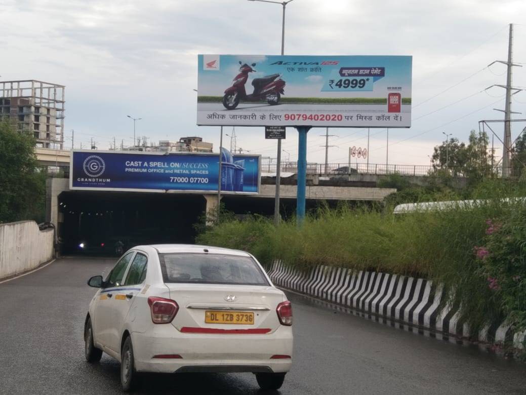 Unipole Sec-62 Underpass Ghaziabad Delhi (NCR) Unipole Sec-62 Underpass Ghaziabad Delhi (NCR)