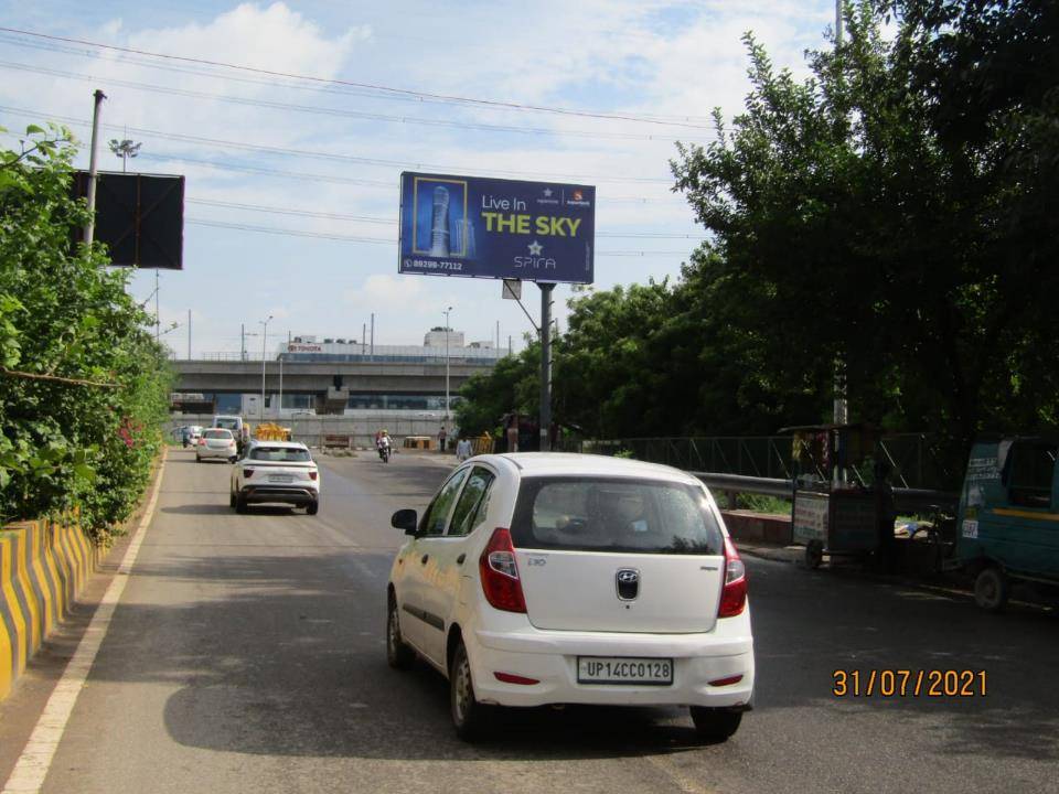 Unipole Cisf Road Nh 24 T-Point Ghaziabad Delhi (NCR) Unipole Cisf Road Nh 24 T-Point Ghaziabad Delhi (NCR)