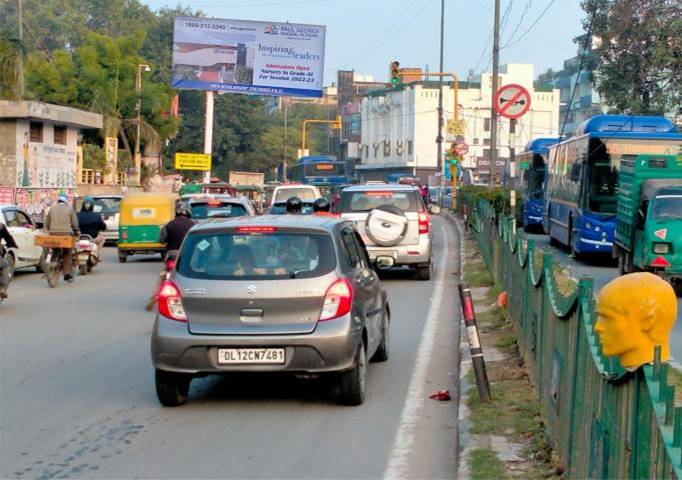 Unipole Jwala Heri Market Delhi Delhi (NCR) Unipole Jwala Heri Market Delhi Delhi (NCR)