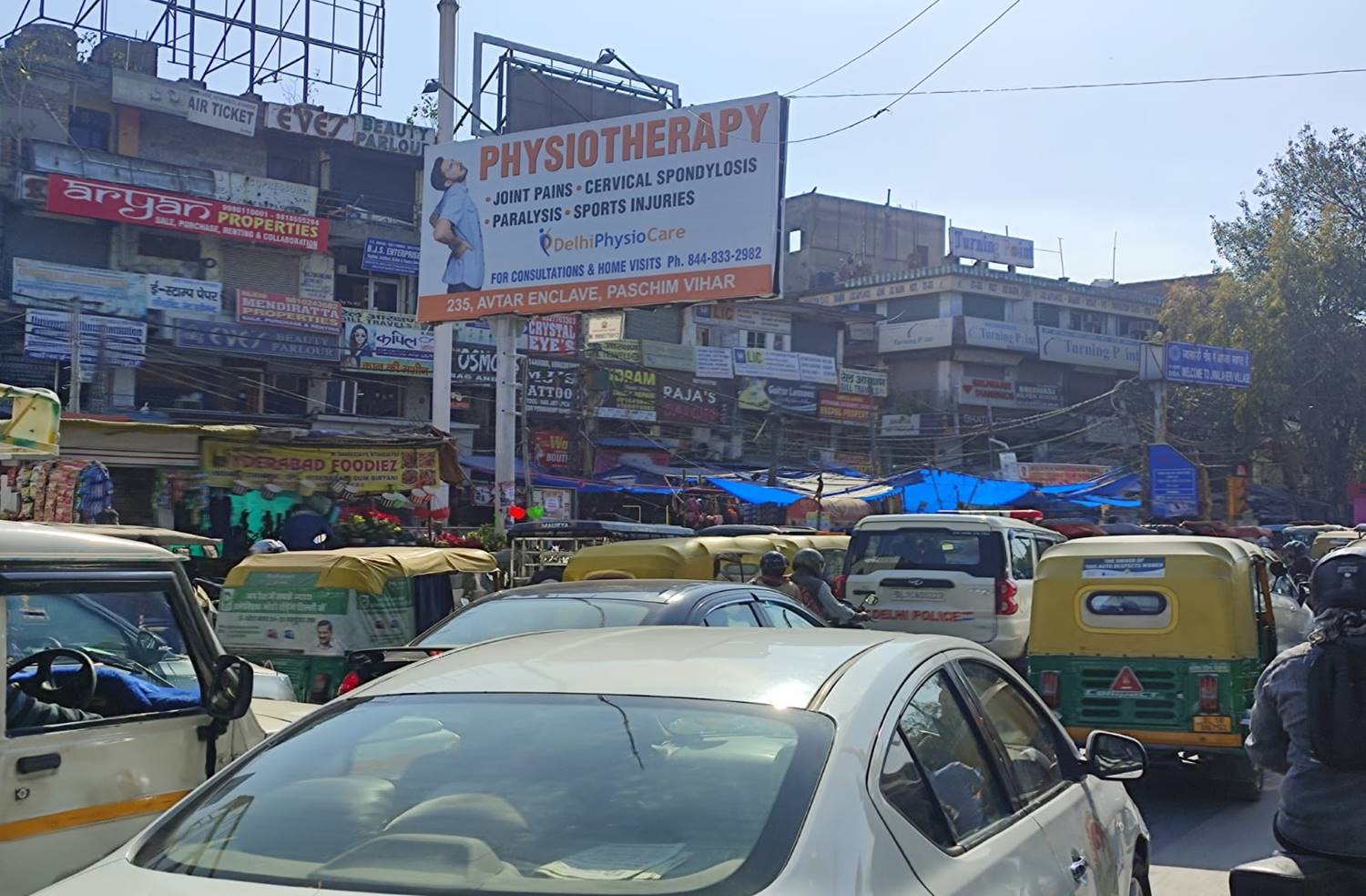 Unipole Outside Richlook Showroom Jwaraheri Market Chowk Delhi Delhi (NCR) Unipole Outside Richlook Showroom Jwaraheri Market Chowk Delhi Delhi (NCR)