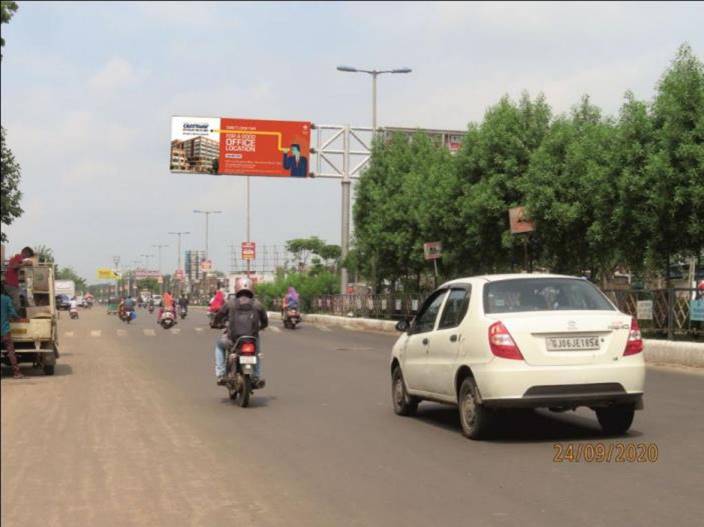 Cantilever Unipole - Sardar Estate Junction to Aiport Circle, Vadodara, Gujarat Cantilever Unipole - Sardar Estate Junction to Aiport Circle, Vadodara, Gujarat