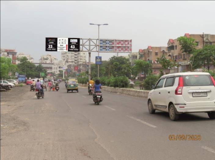 Cantilever Unipole - Soma talav Char Rasta to Parivar Char Rasta, Vadodara, Gujarat Cantilever Unipole - Soma talav Char Rasta to Parivar Char Rasta, Vadodara, Gujarat