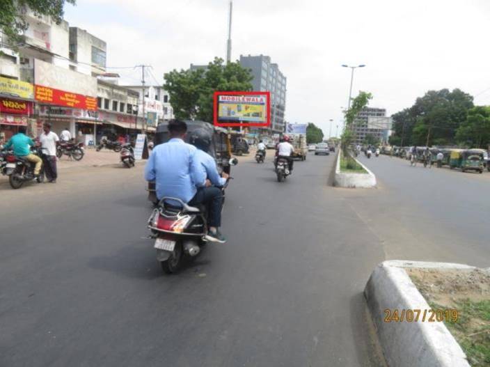 Unipole - Karelibaug Muktanand to L&T Circle, Vadodara, Gujarat Unipole - Karelibaug Muktanand to L&T Circle, Vadodara, Gujarat