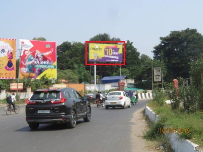 Unipole - Genda Circle to Inorbit Mall, Vadodara, Gujarat Unipole - Genda Circle to Inorbit Mall, Vadodara, Gujarat