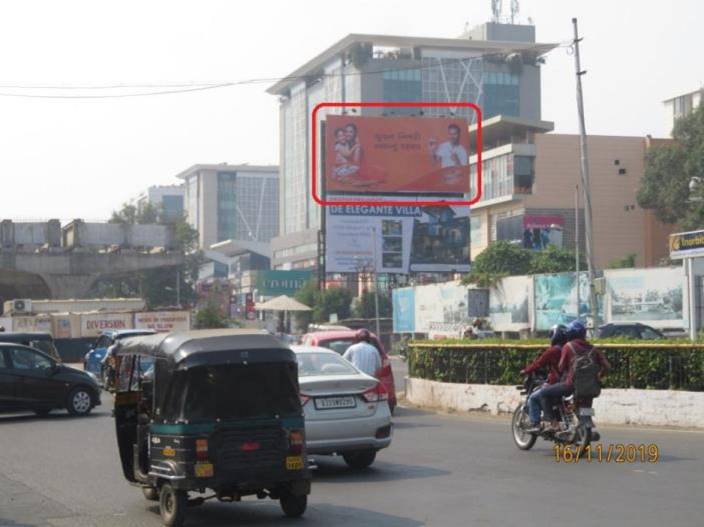Billboard - Genda Circle To Race Course, Vadodara, Gujarat Billboard - Genda Circle To Race Course, Vadodara, Gujarat