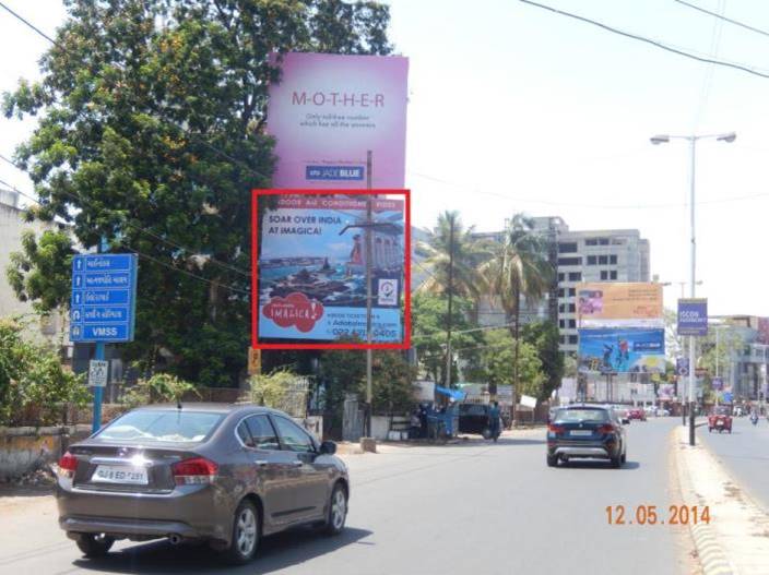 Billboard - Natubhai Circle To Ellorapark, Vadodara, Gujarat Billboard - Natubhai Circle To Ellorapark, Vadodara, Gujarat