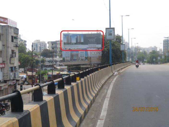 Billboard - Gotri Road To Natubhai Circle, Vadodara, Gujarat Billboard - Gotri Road To Natubhai Circle, Vadodara, Gujarat