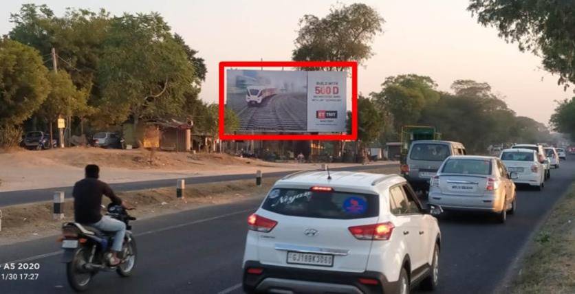 Billboard - Ahmedabad Highway, Mehsana, Gujarat Billboard - Ahmedabad Highway, Mehsana, Gujarat