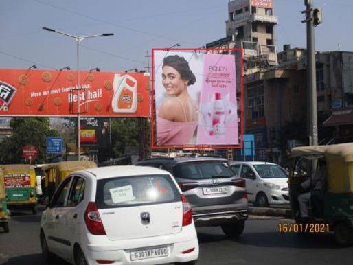 Billboard - Paldi Cross Road, Ahmedabad, Gujarat Billboard - Paldi Cross Road, Ahmedabad, Gujarat