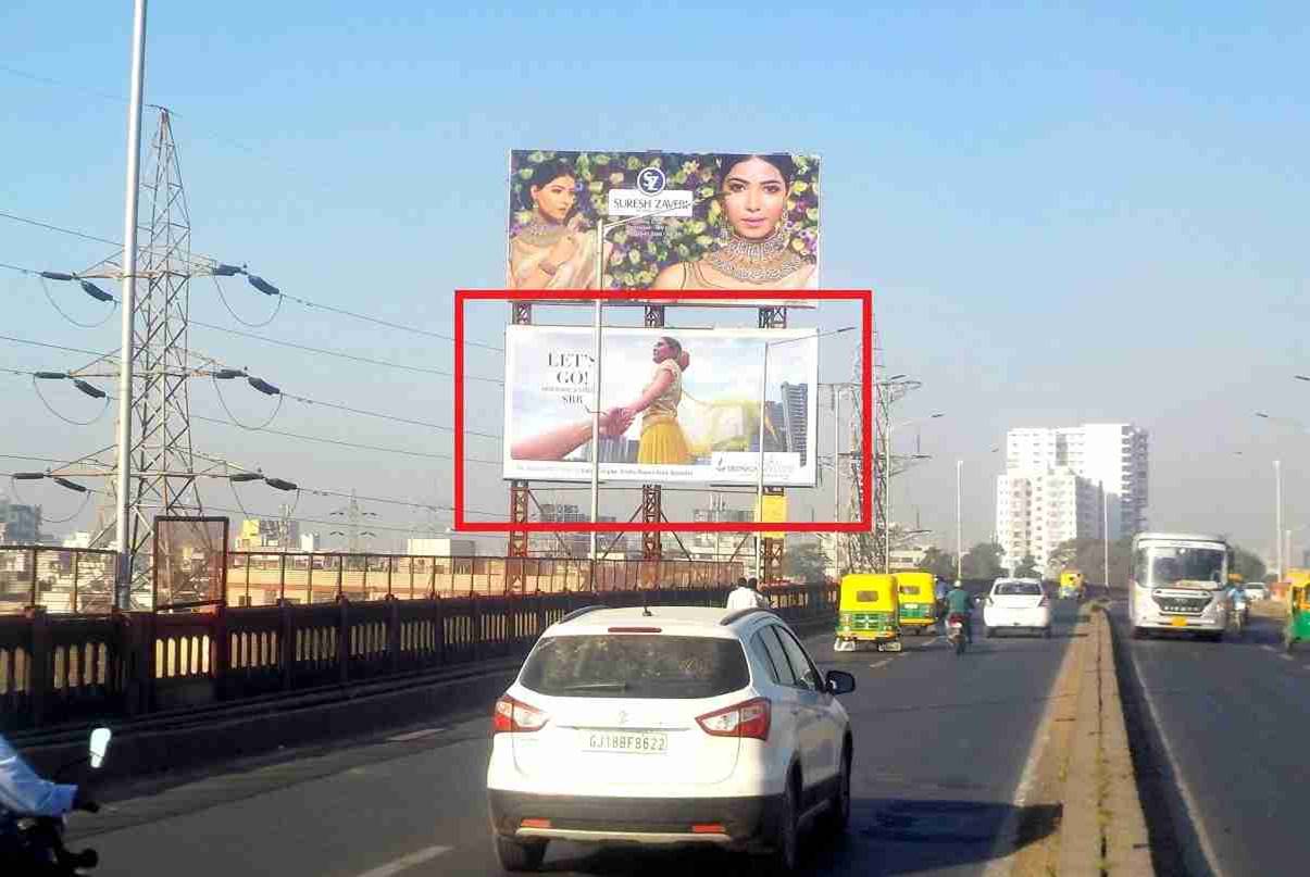 Billboard - Sabarmati Flyover, Ahmedabad, Gujarat