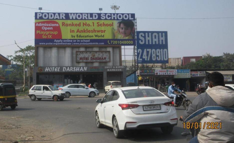 Billboard - T Junction, Ankleshwar, Gujarat Billboard - T Junction, Ankleshwar, Gujarat