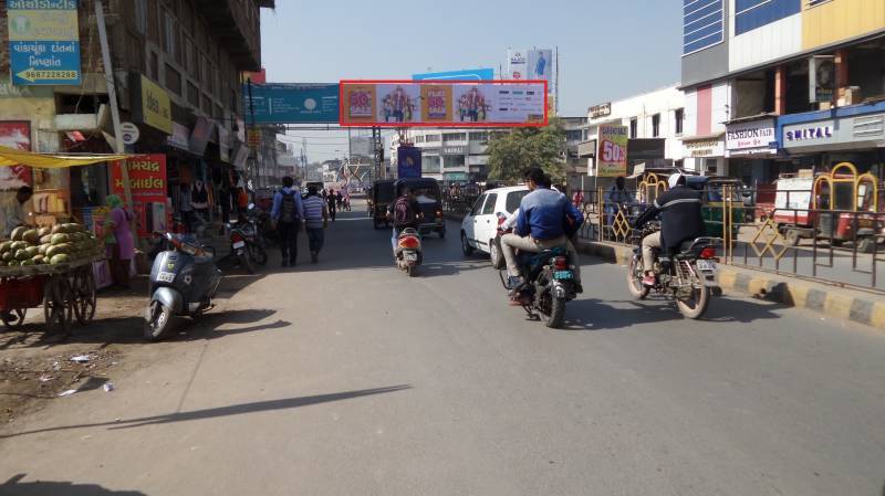 Gantry - Panchbatti, Bharuch, Gujarat Gantry - Panchbatti, Bharuch, Gujarat