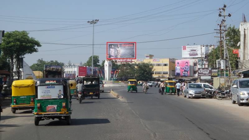 Billboard - Paras Circle, Nadiad, Gujarat Billboard - Paras Circle, Nadiad, Gujarat