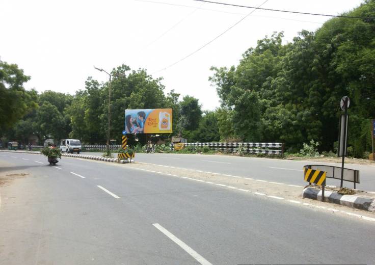 Billboard - Dakor Road, Nadiad, Gujarat