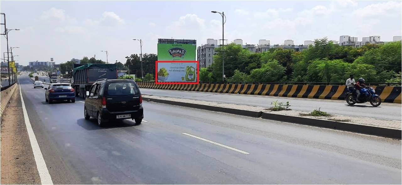 Billboard - Kalol - Highway Bridge, Kalol (NG), Gujarat Billboard - Kalol - Highway Bridge, Kalol (NG), Gujarat
