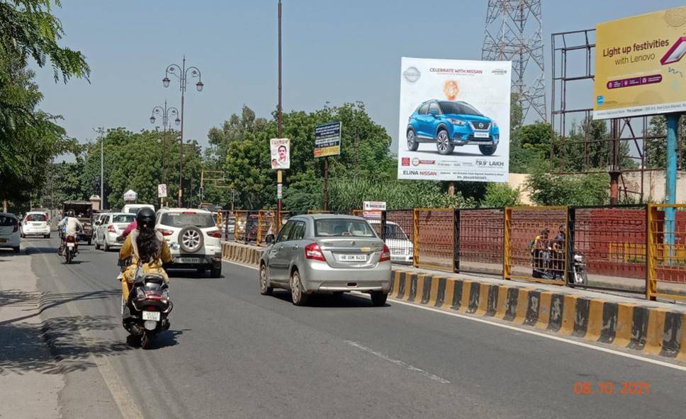 Unipole -Rani Jhansi Chowk, Hisar, Haryana