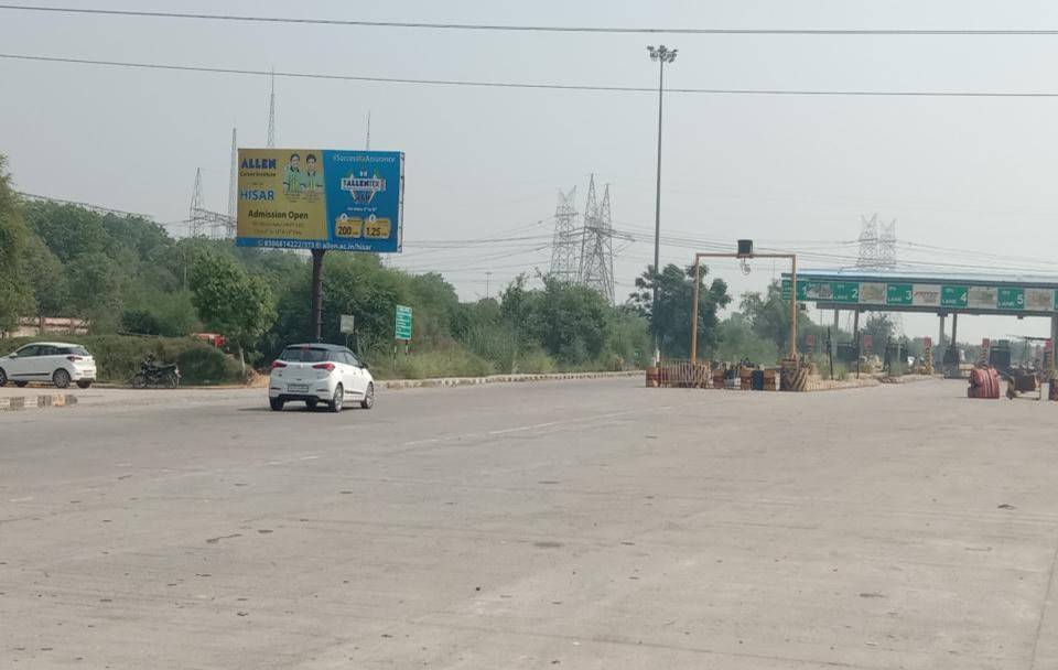Unipole -Toll Plaza, Hisar, Haryana Unipole -Toll Plaza, Hisar, Haryana