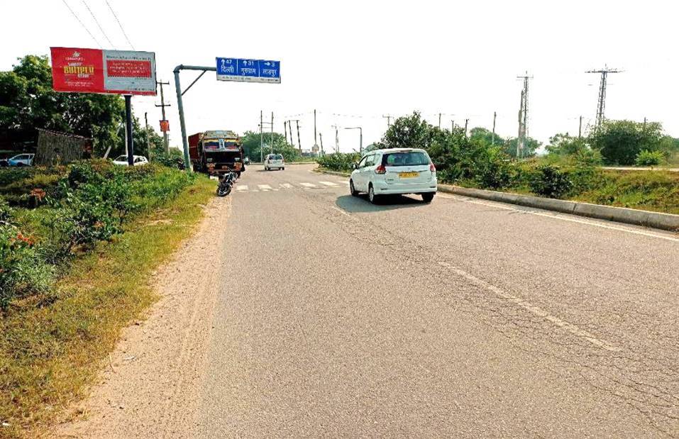 Unipole -Gurgaon Road, Jhajjar, Haryana Unipole -Gurgaon Road, Jhajjar, Haryana