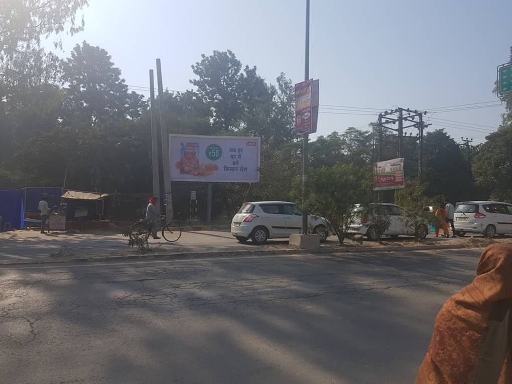Unipole -New Bus Stand Chowk, Kurukshetra, Haryana Unipole -New Bus Stand Chowk, Kurukshetra, Haryana