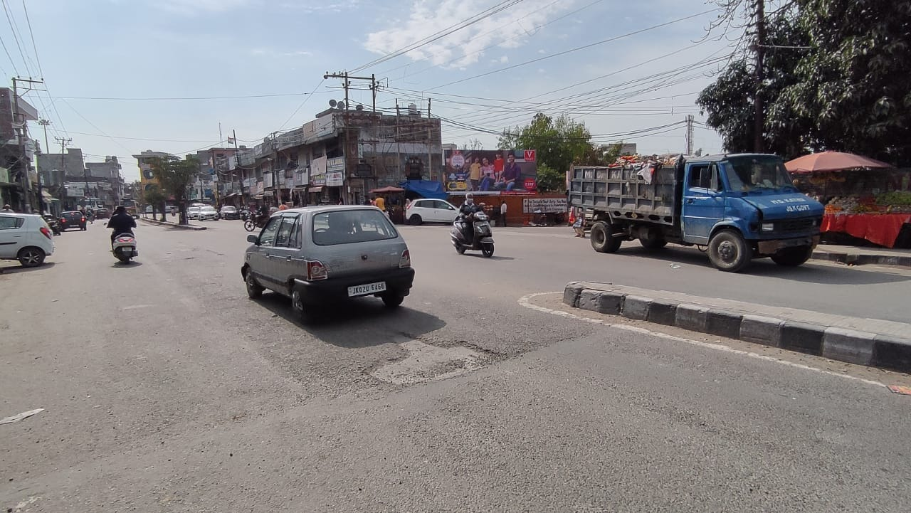 Billboard - Shahedi Chowk, JAMMU CITY, JAMMU AND KASHMIR Billboard - Shahedi Chowk, JAMMU CITY, JAMMU AND KASHMIR