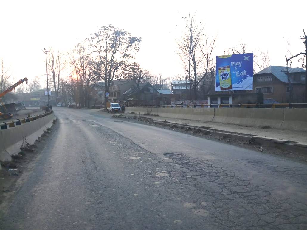Billboard - DAKHBAGLOO ANANTNAG CITY, SOUTH KASHMIR, JAMMU AND KASHMIR Billboard - DAKHBAGLOO ANANTNAG CITY, SOUTH KASHMIR, JAMMU AND KASHMIR
