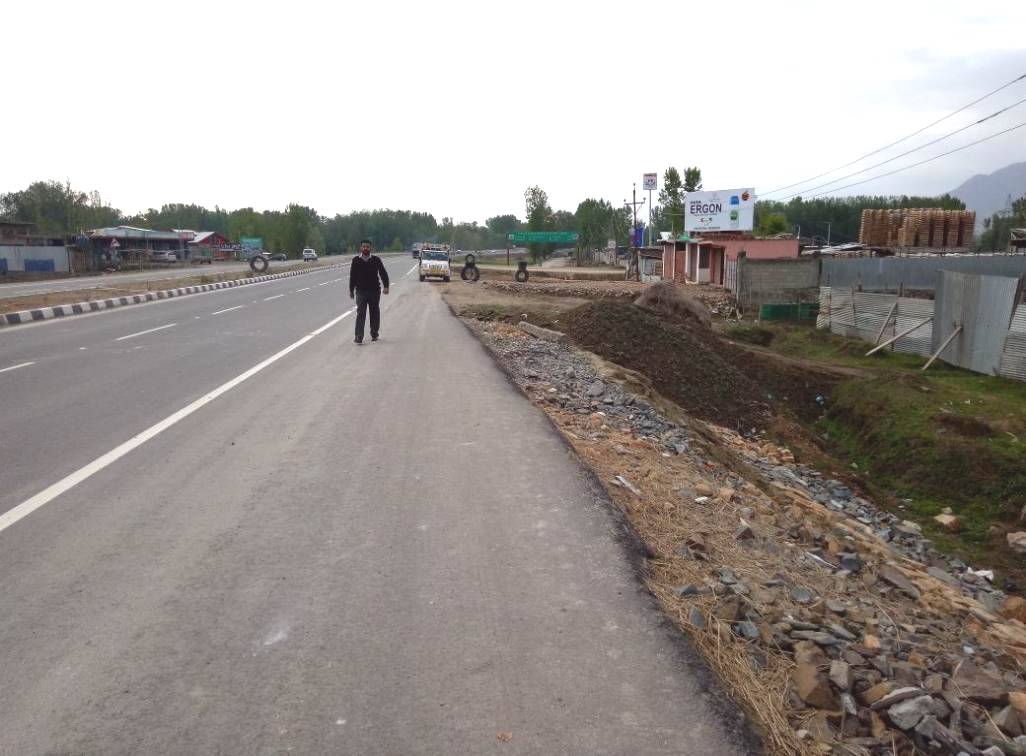 Billboard - LETPORA AWANTIPORA NHW44 AWANTIPORA, SOUTH KASHMIR, JAMMU AND KASHMIR Billboard - LETPORA AWANTIPORA NHW44 AWANTIPORA, SOUTH KASHMIR, JAMMU AND KASHMIR