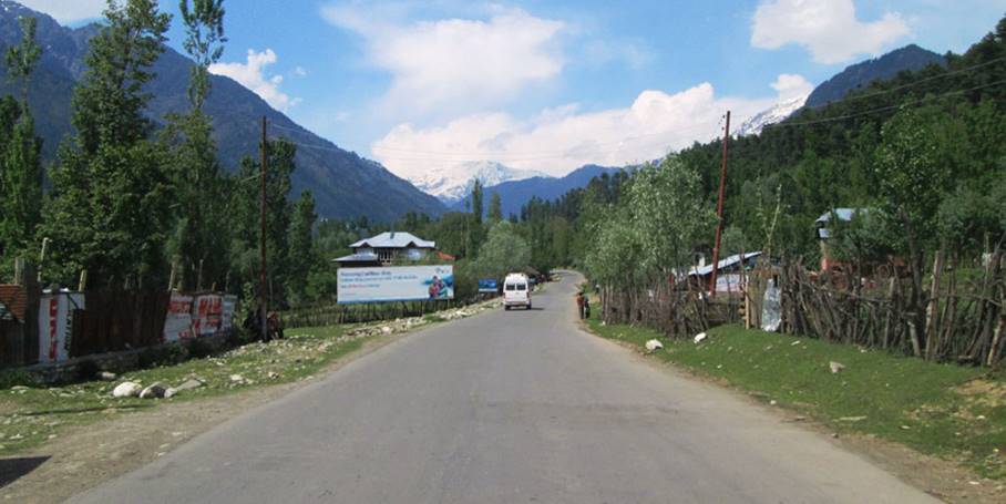 Billboard - BATKOT PHALGAM ENTRY, SOUTH KASHMIR, JAMMU AND KASHMIR Billboard - BATKOT PHALGAM ENTRY, SOUTH KASHMIR, JAMMU AND KASHMIR