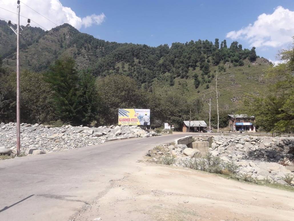 Billboard - Phalgam to bijbhara link road, SOUTH KASHMIR, JAMMU AND KASHMIR Billboard - Phalgam to bijbhara link road, SOUTH KASHMIR, JAMMU AND KASHMIR