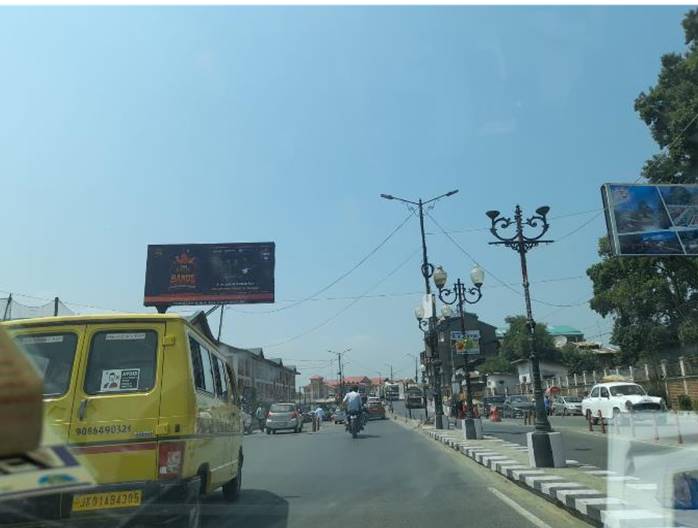 Unipole - JAHANGIR CHOWK ROAD, SRINAGAR, JAMMU AND KASHMIR Unipole - JAHANGIR CHOWK ROAD, SRINAGAR, JAMMU AND KASHMIR