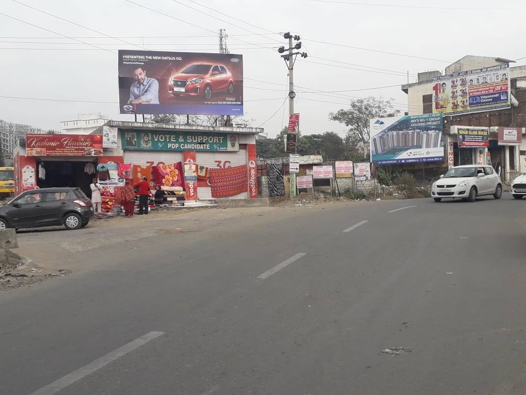 Unipole - Bathindi Chowk, Jammu, JAMMU AND KASHMIR Unipole - Bathindi Chowk, Jammu, JAMMU AND KASHMIR