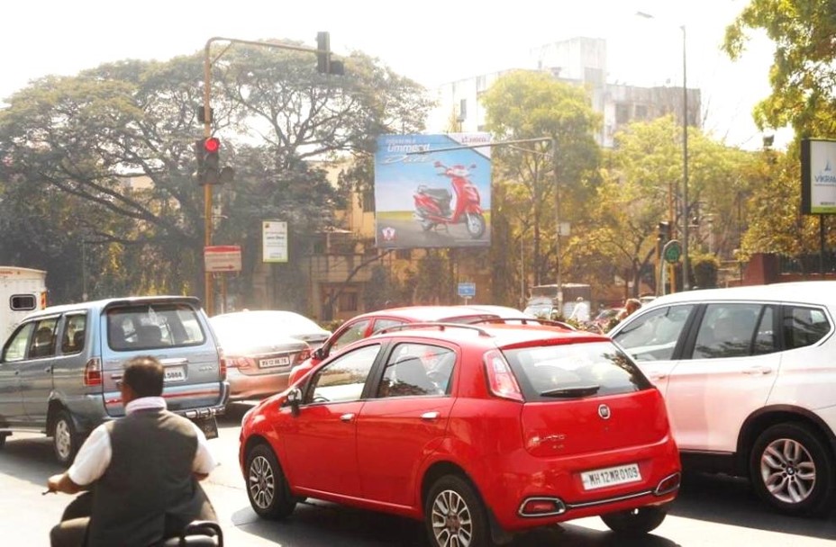 Hording - University Road, Pune, Maharashtra Hording - University Road, Pune, Maharashtra