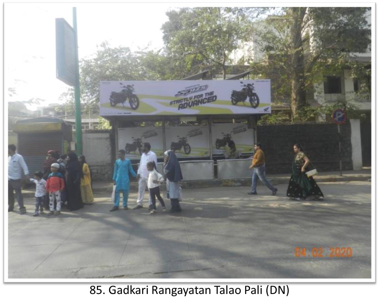 Bus Queue Shelter - - Gadkari Rangayatan Talao Pali (DN), Thane, Mumbai, Maharashtra Bus Queue Shelter - - Gadkari Rangayatan Talao Pali (DN), Thane, Mumbai, Maharashtra