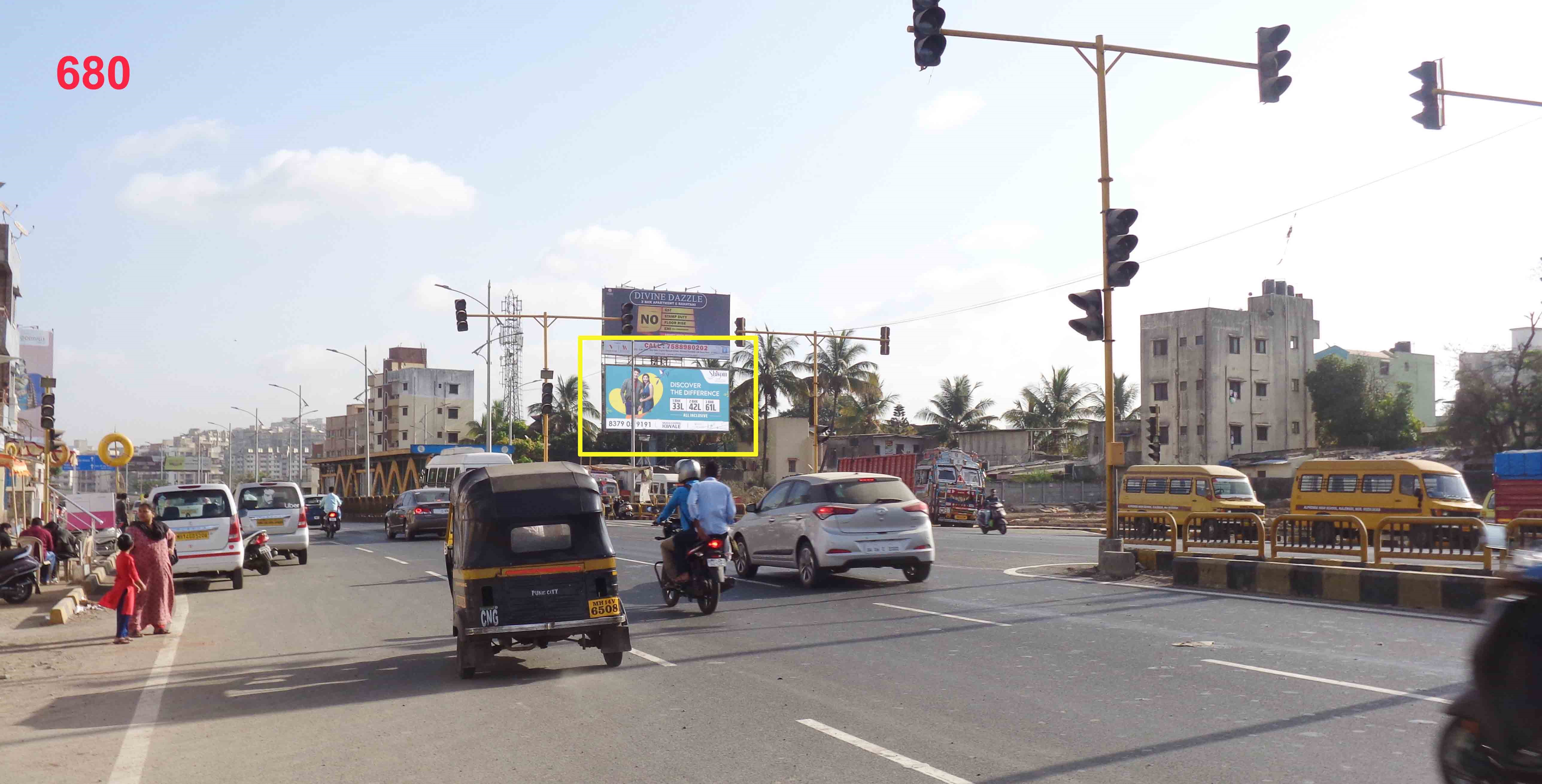 Hording - NEW KALEWADI – CHINCHWAD EMPIRE ESTATE BRIDGE RD, Pune, Maharashtra