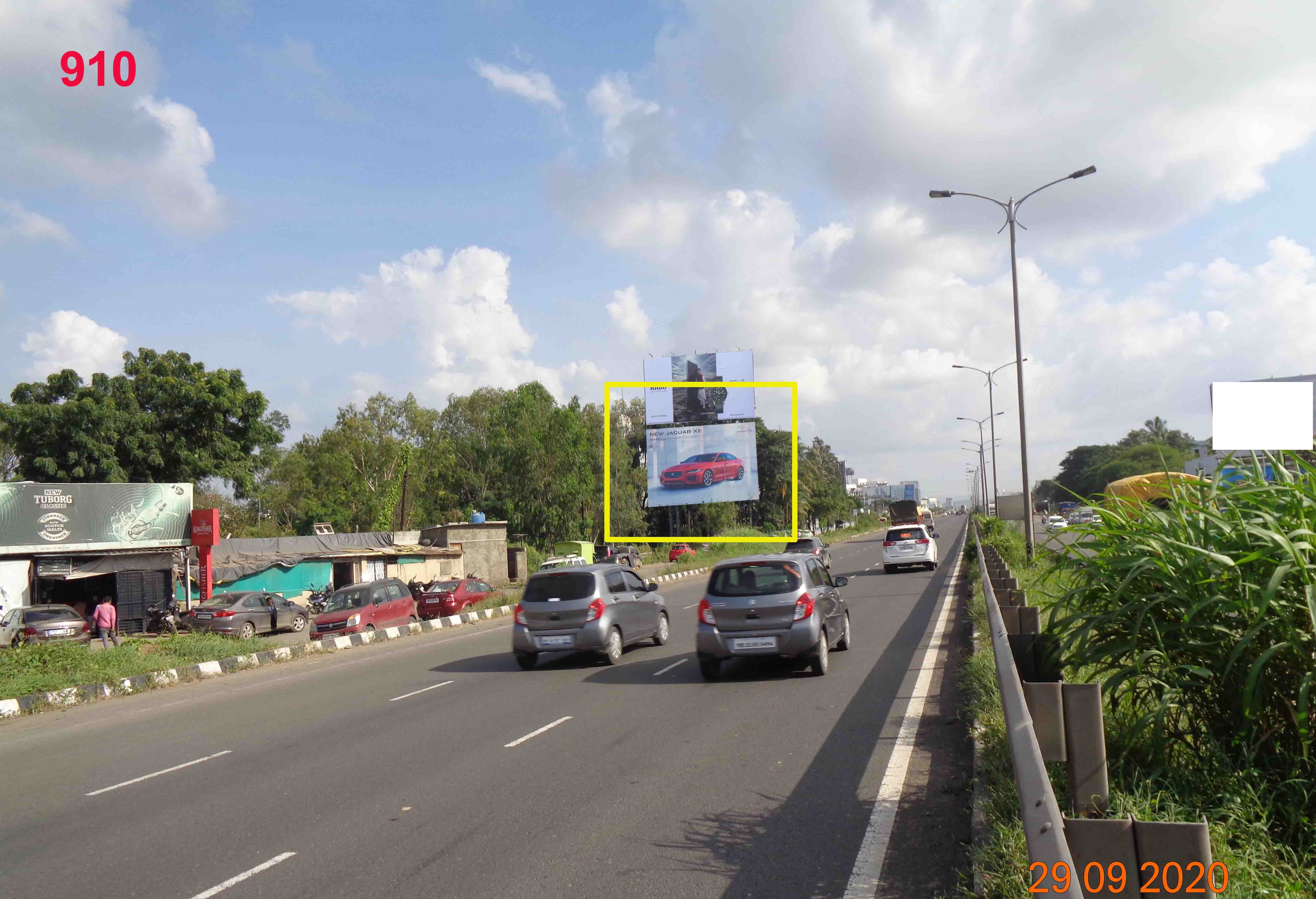 Hording - Pune – BANAGLORE HIGHWAY, Bhumkar Chowk, Pune, Maharashtra Hording - Pune – BANAGLORE HIGHWAY, Bhumkar Chowk, Pune, Maharashtra