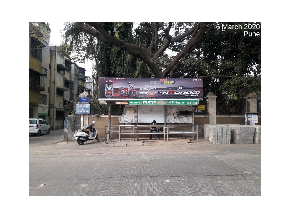 Nonlit - Sahakarnagar Road, Pune, Maharashtra Nonlit - Sahakarnagar Road, Pune, Maharashtra