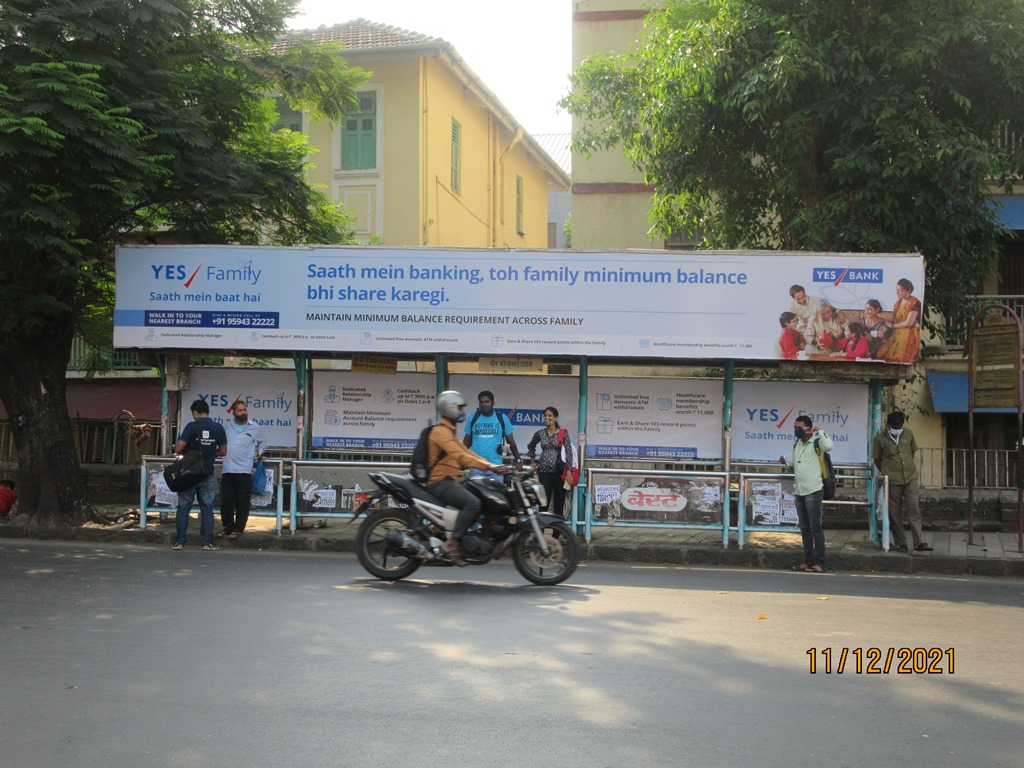 Bus Queue Shelter - Tilak Bridge Road - Veer Kotwal Udyan, Dadar (W), Mumbai, Maharashtra Bus Queue Shelter - Tilak Bridge Road - Veer Kotwal Udyan, Dadar (W), Mumbai, Maharashtra