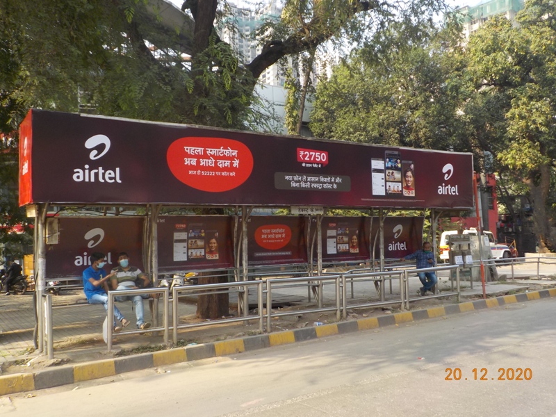 Bus Queue Shelter - L. B. S. Road - Hoechst Co.,   Mulund (W),   Mumbai,   Maharashtra