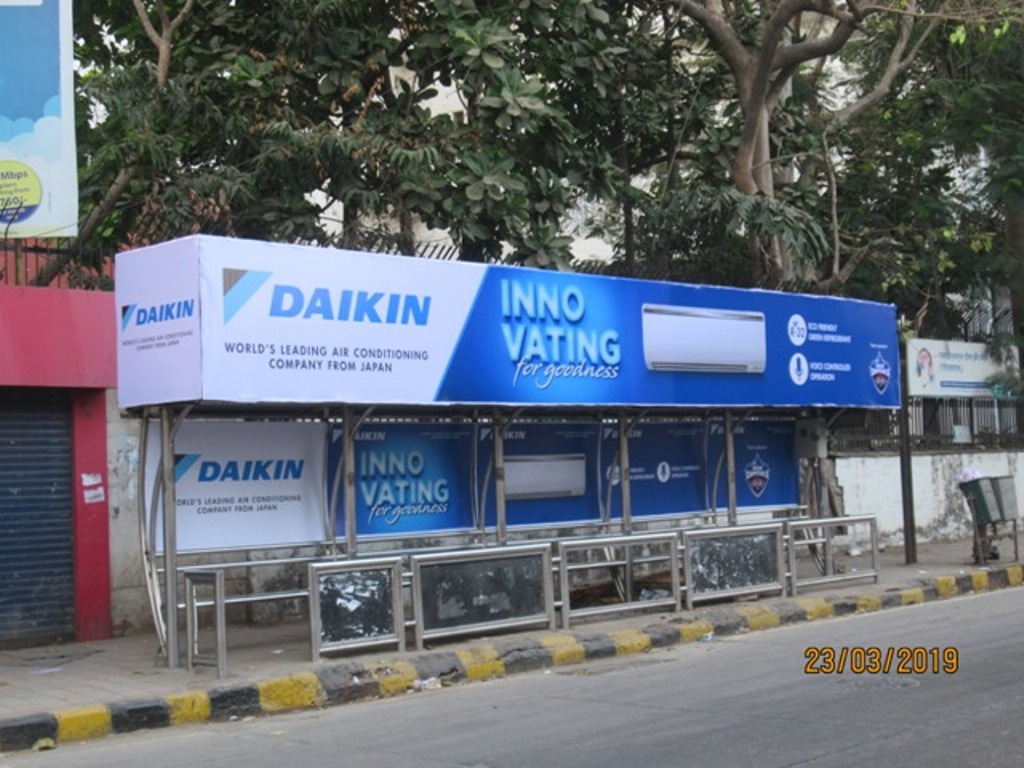 Bus Queue Shelter - Veer Savarkar Road - Kirti College, Prabhadevi, Mumbai, Maharashtra Bus Queue Shelter - Veer Savarkar Road - Kirti College, Prabhadevi, Mumbai, Maharashtra