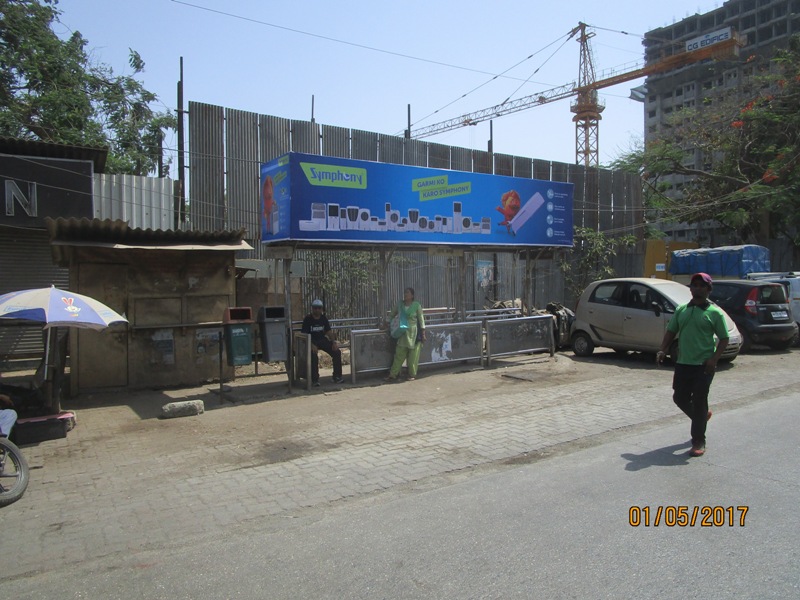 Bus Queue Shelter - Gidwani Marg - Golf Club, Chembur, Mumbai, Maharashtra Bus Queue Shelter - Gidwani Marg - Golf Club, Chembur, Mumbai, Maharashtra