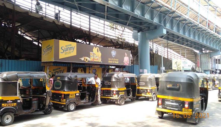 Bus Queue Shelter - Jawahar Road - Ghatkopar Station (E), Ghatkopar (E), Mumbai, Maharashtra Bus Queue Shelter - Jawahar Road - Ghatkopar Station (E), Ghatkopar (E), Mumbai, Maharashtra