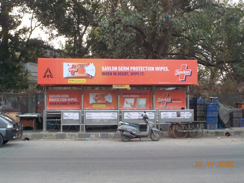 Bus Queue Shelter - L. B. S. Road - Ghatkopar Police Station,   Ghatkopar (W),   Mumbai,   Maharashtra