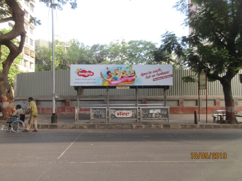 Bus Queue Shelter - B. A. Road - Maheshwari Udyan, King Circle, Mumbai, Maharashtra Bus Queue Shelter - B. A. Road - Maheshwari Udyan, King Circle, Mumbai, Maharashtra