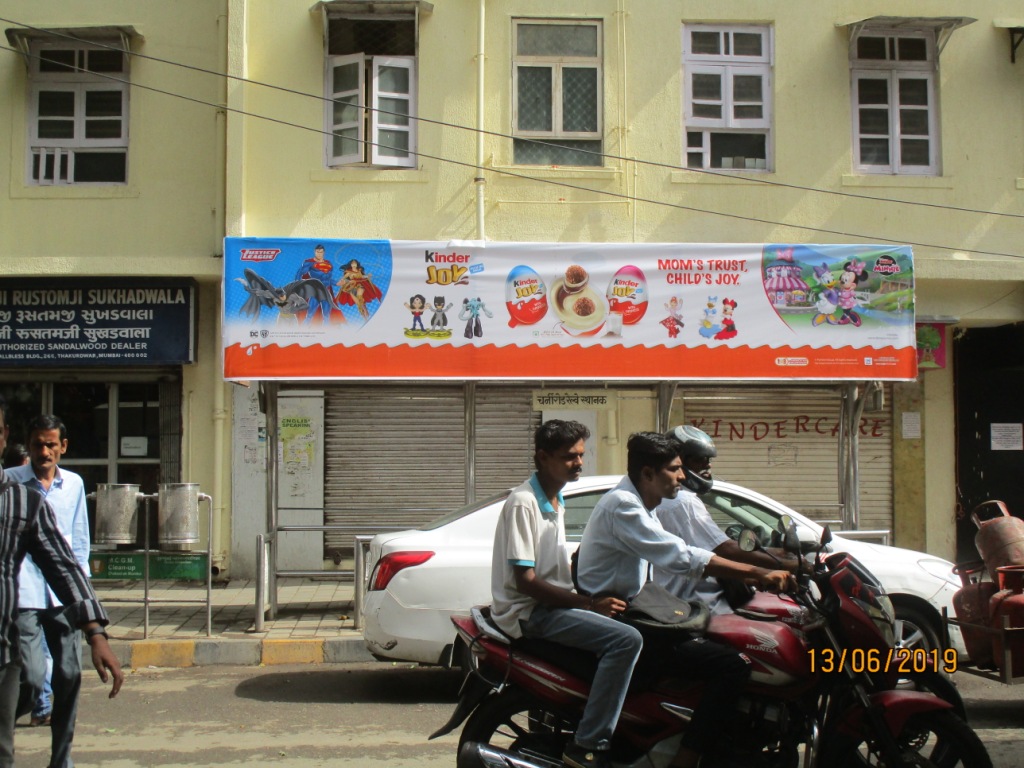 Bus Queue Shelter - Near Charni Road Rly Station - Charni Rd Rly Stn,   Charni Road,   Mumbai,   Maharashtra