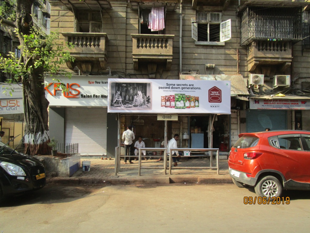 Bus Queue Shelter - Khet Wadi - Khetwadi,   Khet Wadi,   Mumbai,   Maharashtra