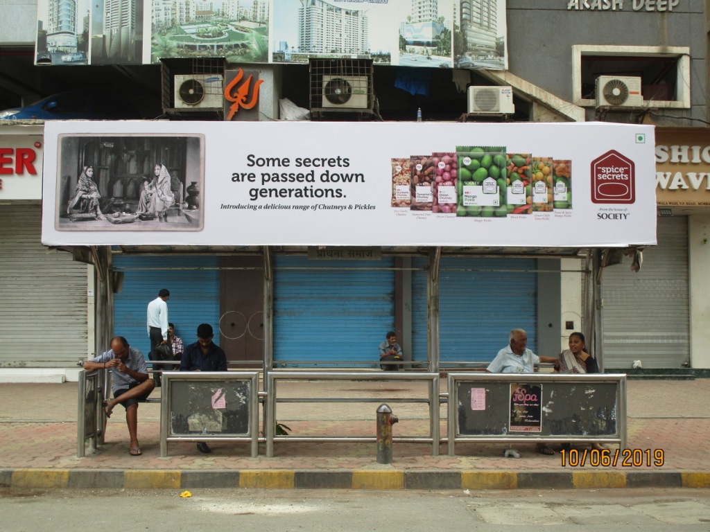 Bus Queue Shelter - Outside Nik Nac Mall - Prathana Samaj, Charni Road, Mumbai, Maharashtra Bus Queue Shelter - Outside Nik Nac Mall - Prathana Samaj, Charni Road, Mumbai, Maharashtra