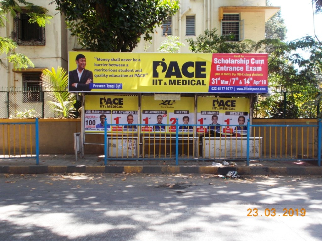 Bus Queue Shelter - - Vazira Naka,   Borivali West,   Mumbai,   Maharashtra