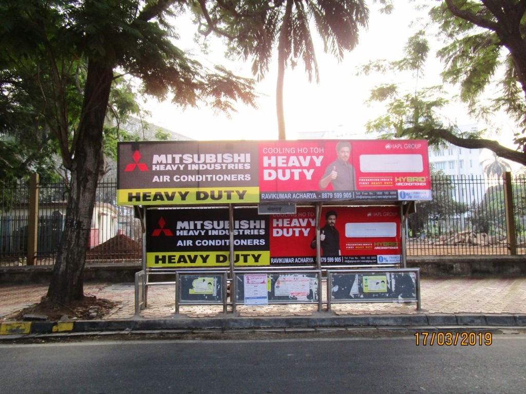 Bus Queue Shelter - - Mantralaya,   Churchgate,   Mumbai,   Maharashtra