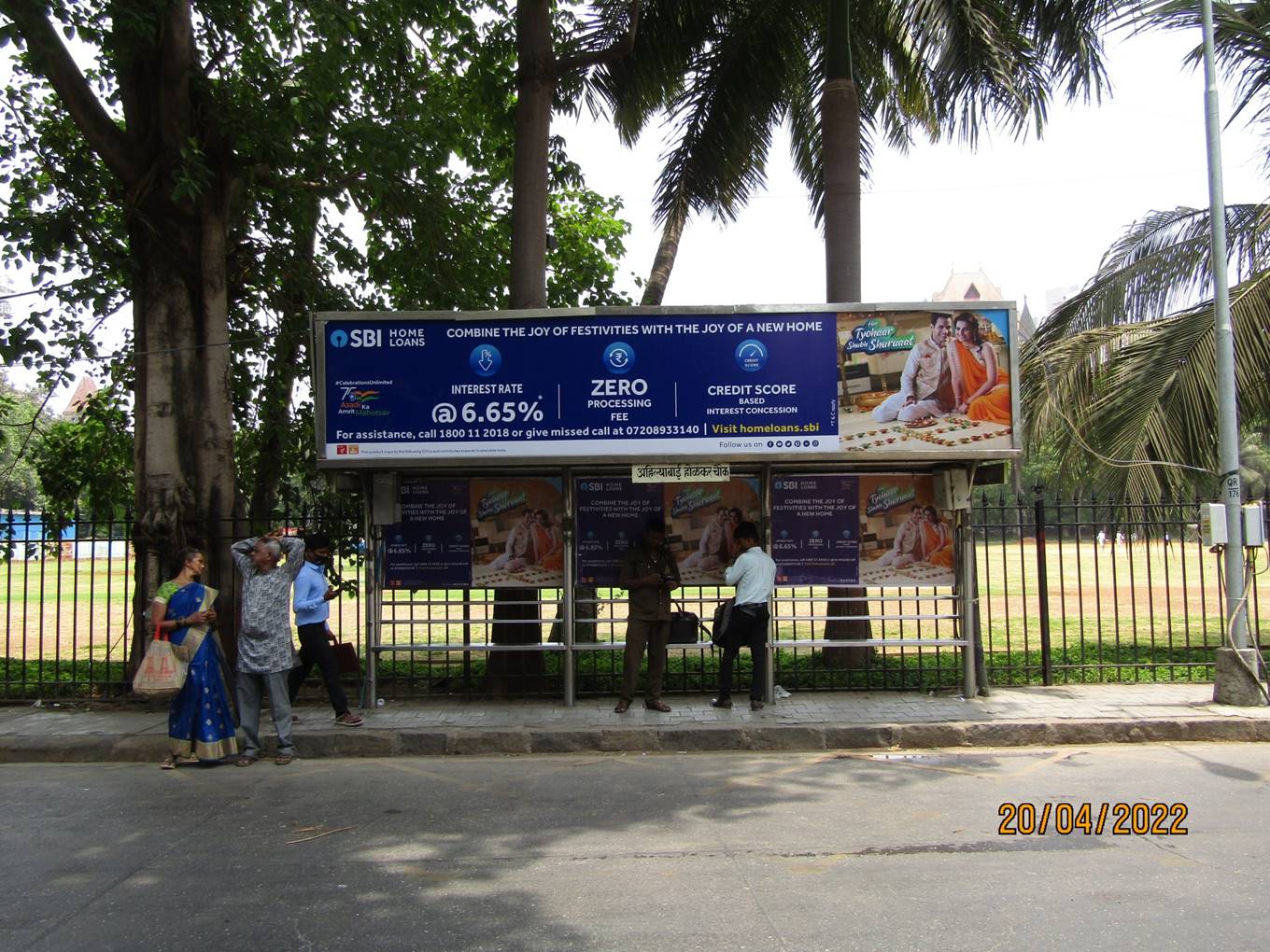 Bus Queue Shelter - M.K.Road - Ahilyabai Holkar
Chowk Opp Eros Cinema 1 - tree,   Churchgate,   Mumbai,   Maharashtra